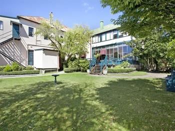 The Victoria & Albert Guesthouse - Accommodation 4U 9