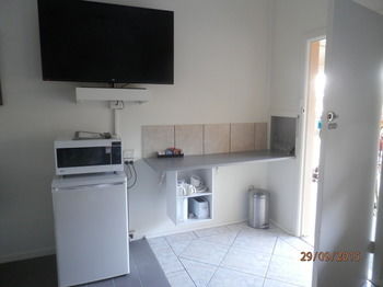 Glenwood Tourist Park & Motel - Accommodation 4U 26