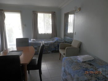 Glenwood Tourist Park & Motel - Accommodation 4U 27