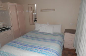 Glenwood Tourist Park & Motel - Accommodation 4U 28