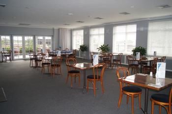 Old Maitland Inn - Accommodation 4U 3