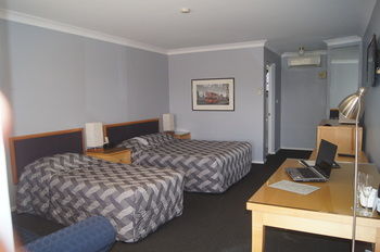 Old Maitland Inn - Accommodation 4U 32