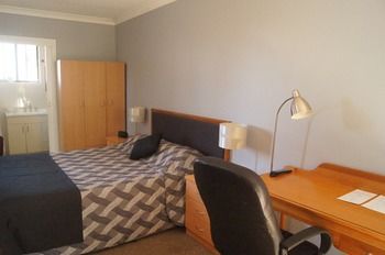 Old Maitland Inn - Accommodation 4U 58
