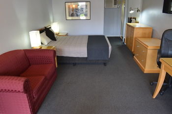 Old Maitland Inn - Accommodation 4U 69