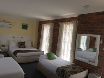 Aussie Rest Motel - Accommodation 4U 25