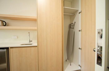 Remington Motor Inn - Accommodation 4U 65