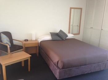 Bathurst Apartments - Accommodation 4U 13