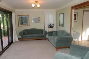 Hunter Homestead - Accommodation 4U 3