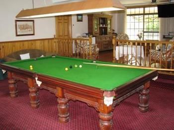 Hill Top Country Guest House - Accommodation 4U 9