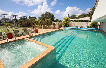 Elouera Tower Beachfront Apartments - Accommodation 4U 34