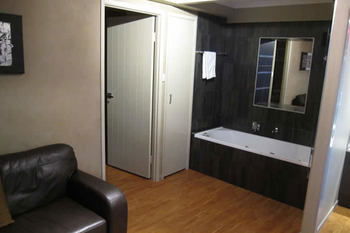 Saltwater Villas - Accommodation 4U 27
