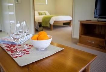 Pomodoras On Obi - Accommodation 4U 2