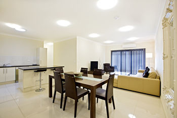 Astina Serviced Apartments - Central - Accommodation 4U 9