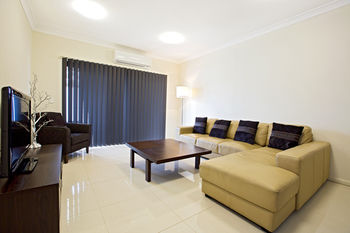 Astina Serviced Apartments - Central - Accommodation 4U 12