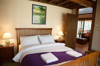 Bawley Bush Retreat And Cottages - Accommodation 4U 17