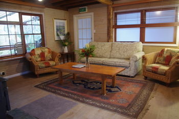 Bawley Bush Retreat And Cottages - Accommodation 4U 74