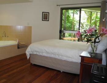 Montville Grove Romantic Cottages - Accommodation 4U 0