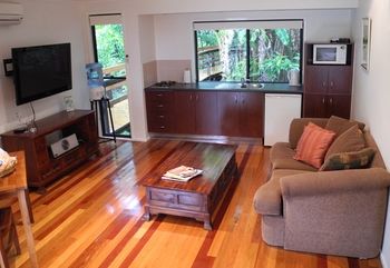 Montville Grove Romantic Cottages - Accommodation 4U 2
