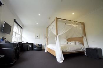 Marybrooke Manor - Accommodation 4U 14