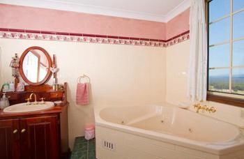 Bimbadeen Mountain Retreat - Accommodation 4U 2