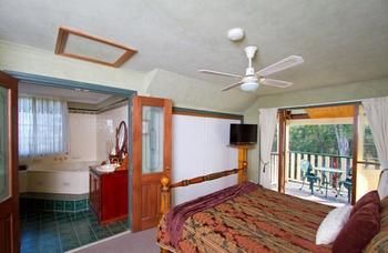 Bimbadeen Mountain Retreat - Accommodation 4U 14