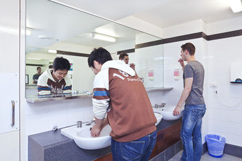 Melbourne Metro YHA - Hostel - Accommodation 4U 7