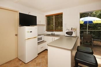 Mapleton Cabins & Caravan Park - Accommodation 4U 15