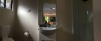 Mapleton Cabins & Caravan Park - Accommodation 4U 18