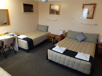Civic Motel - Accommodation 4U 20