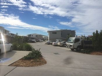 Direct Hotels - Breeze On Brightwater - Accommodation 4U 21