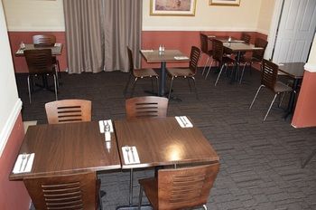 Best Western Coachman's Inn Motel - Accommodation 4U 32