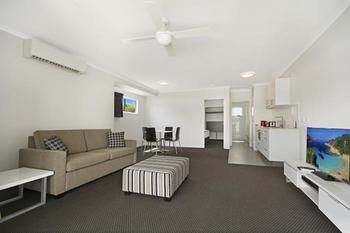 Cooroy Luxury Motel Apartments Noosa - Accommodation 4U 6