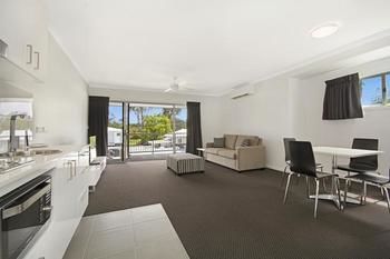 Cooroy Luxury Motel Apartments Noosa - Accommodation 4U 11