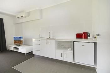 Cooroy Luxury Motel Apartments Noosa - Accommodation 4U 14
