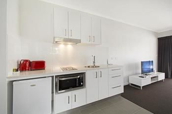 Cooroy Luxury Motel Apartments Noosa - Accommodation 4U 15