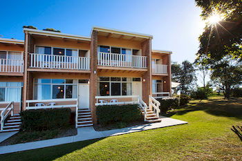Mollymook Beach Units - Accommodation 4U 8