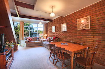 Mollymook Beach Units - Accommodation 4U 15