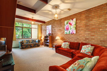 Mollymook Beach Units - Accommodation 4U 17
