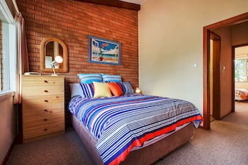 Mollymook Beach Units - Accommodation 4U 19