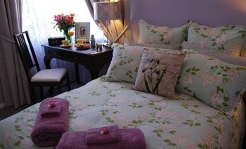 Highclaire House Bed And Breakfast - Accommodation 4U 3