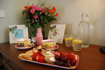 Highclaire House Bed And Breakfast - Accommodation 4U 17