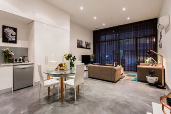 Anchor On Little Collins - Southern - Accommodation 4U 17