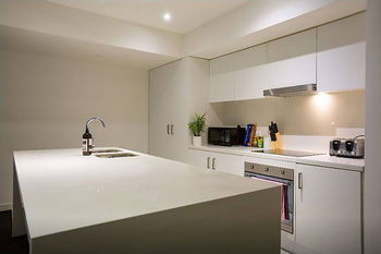 Anchor On Little Collins - Southern - Accommodation 4U 71