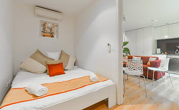 Anchor On Collins - Accommodation 4U 12