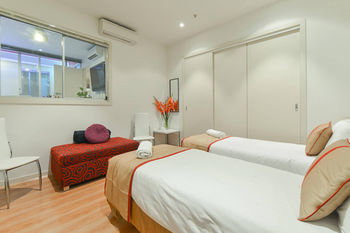 Anchor On Collins - Accommodation 4U 17