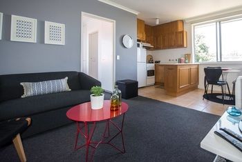 Apartment2c - Somerset - Accommodation 4U 7