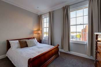 Bathurst Royal Apartments - Accommodation 4U 5