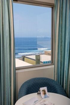 Newcastle Beach Hotel - Accommodation 4U 12