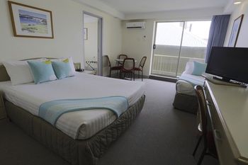 Newcastle Beach Hotel - Accommodation 4U 25