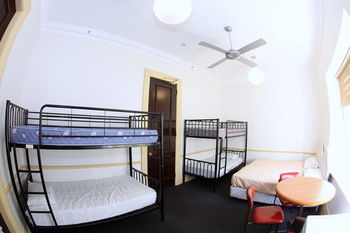 Sydney Darling Harbour Hotel - Accommodation 4U 2